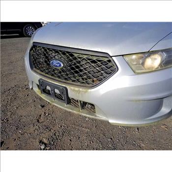 2015 Ford Taurus (Hartford, CT 06114)