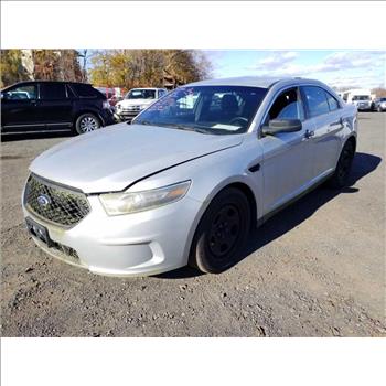 2015 Ford Taurus (Hartford, CT 06114)