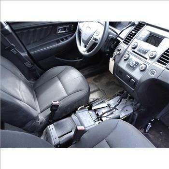 2015 Ford Taurus (Hartford, CT 06114)