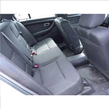 2015 Ford Taurus (Hartford, CT 06114)