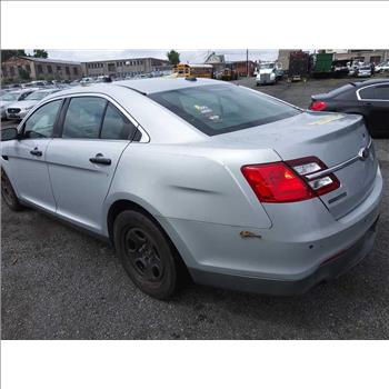 2015 Ford Taurus (Hartford, CT 06114)