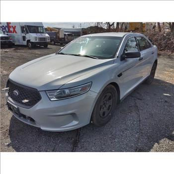 2015 Ford Taurus (Hartford, CT 06114)