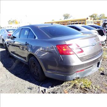 2015 Ford Taurus (Hartford, CT 06114)