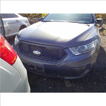 2015 Ford Taurus (Hartford, CT 06114)