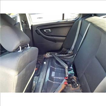 2015 Ford Taurus (Hartford, CT 06114)