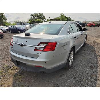 2015 Ford Taurus (Hartford, CT 06114)