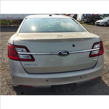 2015 Ford Taurus (Hartford, CT 06114)