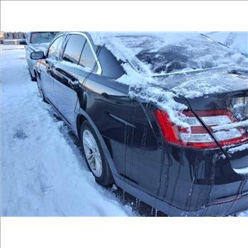 2015 Ford Taurus (Hartford, CT 06114)