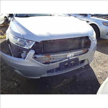 2015 Ford Taurus (Hartford, CT 06114)