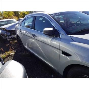 2015 Ford Taurus (Hartford, CT 06114)