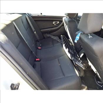 2015 Ford Taurus (Hartford, CT 06114)