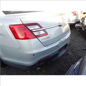 2015 Ford Taurus (Hartford, CT 06114)