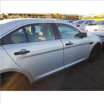 2015 Ford Taurus (Hartford, CT 06114)