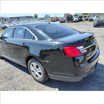 2015 Ford Taurus (Hartford, CT 06114)