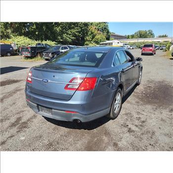 2015 Ford Taurus (Hartford, CT 06114)