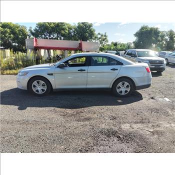 2015 Ford Taurus (Hartford, CT 06114)