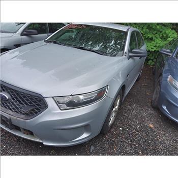2015 Ford Taurus (Hartford, CT 06114)