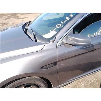 2015 Ford Taurus (Hartford, CT 06114)