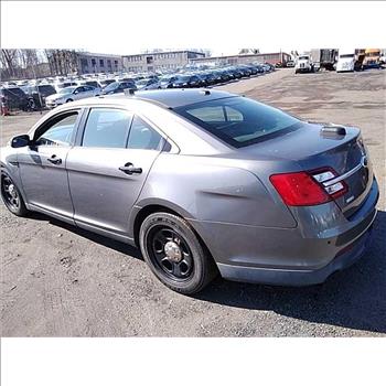 2015 Ford Taurus (Hartford, CT 06114)