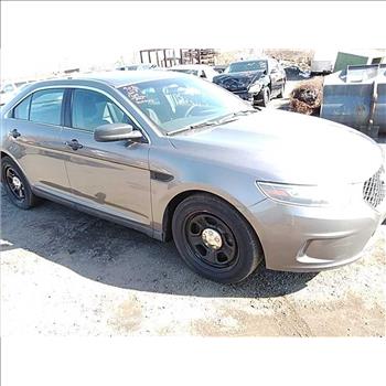 2015 Ford Taurus (Hartford, CT 06114)
