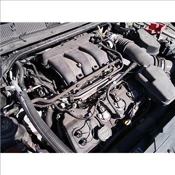 2015 Ford Taurus (Hartford, CT 06114)