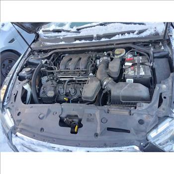 2015 Ford Taurus (Hartford, CT 06114)