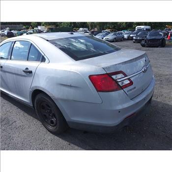 2015 Ford Taurus (Hartford, CT 06114)