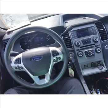 2015 Ford Taurus (Hartford, CT 06114)