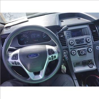 2015 Ford Taurus (Hartford, CT 06114)