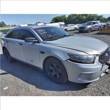 2015 Ford Taurus (Hartford, CT 06114)