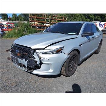 2015 Ford Taurus (Hartford, CT 06114)