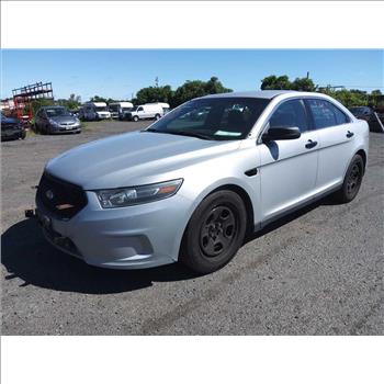 2015 Ford Taurus (Hartford, CT 06114)