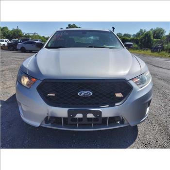 2015 Ford Taurus (Hartford, CT 06114)