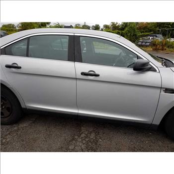 2015 Ford Taurus (Hartford, CT 06114)