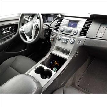 2015 Ford Taurus (Hartford, CT 06114)