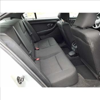 2015 Ford Taurus (Hartford, CT 06114)