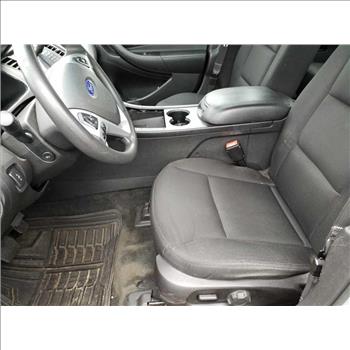 2015 Ford Taurus (Hartford, CT 06114)