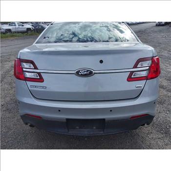 2015 Ford Taurus (Hartford, CT 06114)