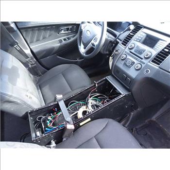 2015 Ford Taurus (Hartford, CT 06114)
