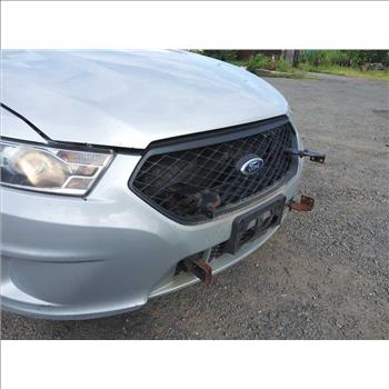2015 Ford Taurus (Hartford, CT 06114)