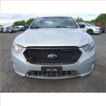 2015 Ford Taurus (Hartford, CT 06114)
