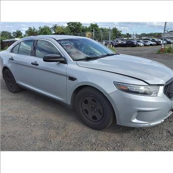 2015 Ford Taurus (Hartford, CT 06114)