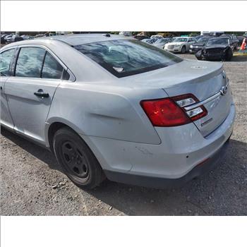 2015 Ford Taurus (Hartford, CT 06114)