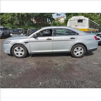 2015 Ford Taurus (Hartford, CT 06114)