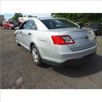 2015 Ford Taurus (Hartford, CT 06114)