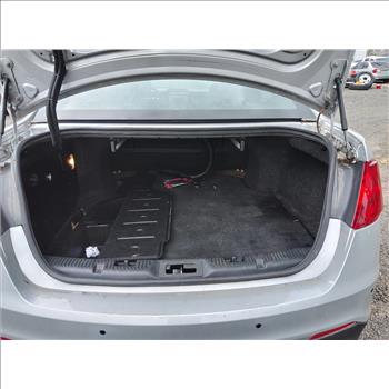 2015 Ford Taurus (Hartford, CT 06114)