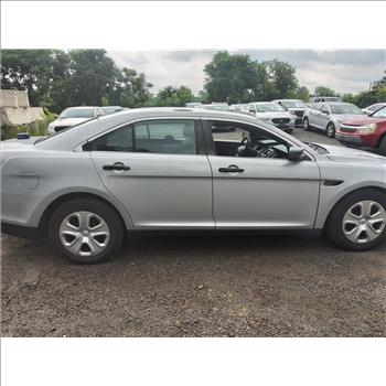 2015 Ford Taurus (Hartford, CT 06114)