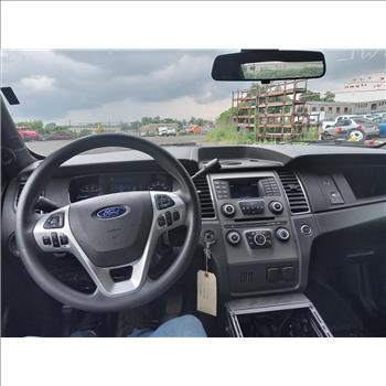 2015 Ford Taurus (Hartford, CT 06114)