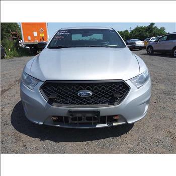 2015 Ford Taurus (Hartford, CT 06114)