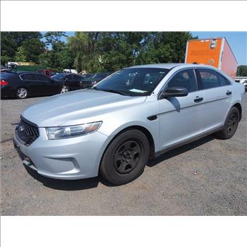 2015 Ford Taurus (Hartford, CT 06114)